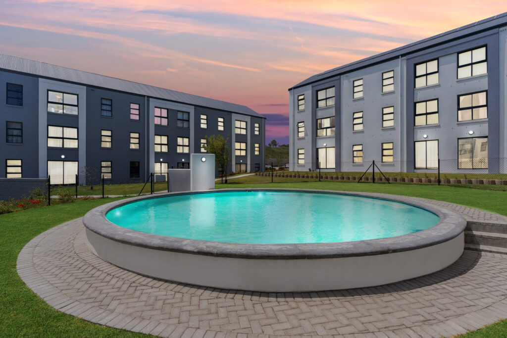 exterioir image 2
